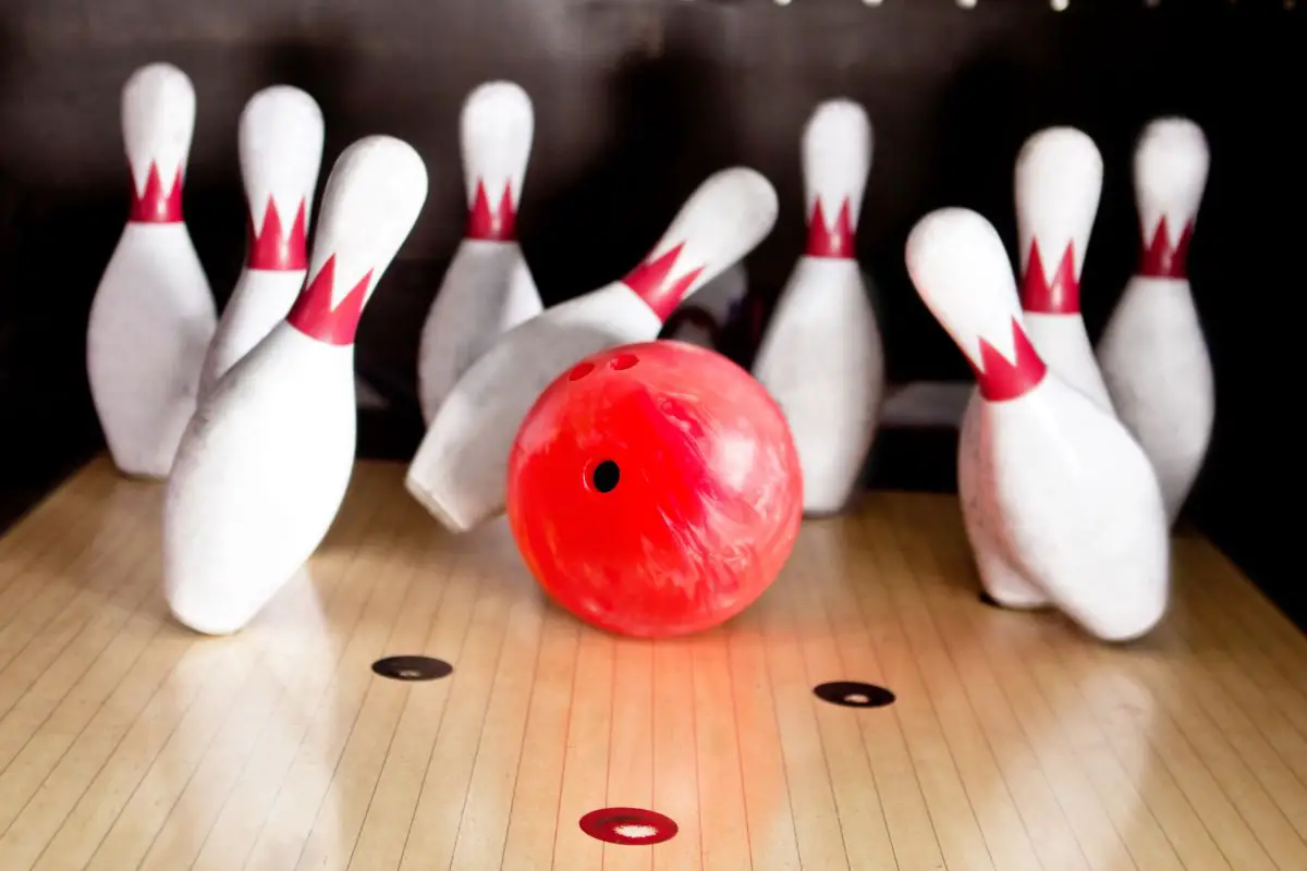 What Is The Difference Between A Strike And A Spare In Bowling?